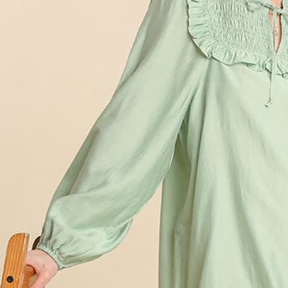 Umgee Long Sleeve Smocked Ruffle Yoke Tie Front Peephole Mini Dress Size M - Picture 5 of 6